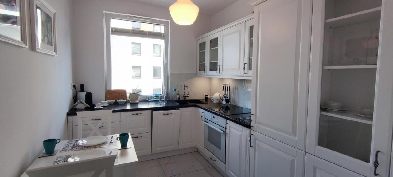 Labo Apartment Fort Wola Varşova Dış mekan fotoğraf