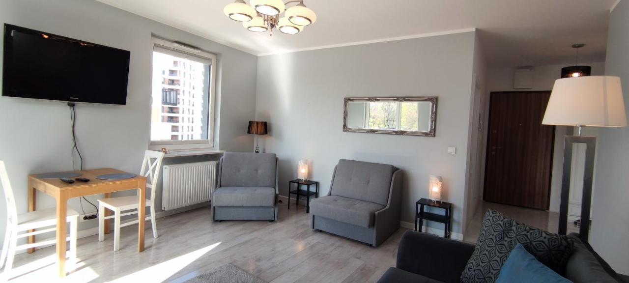Labo Apartment Fort Wola Varşova Dış mekan fotoğraf